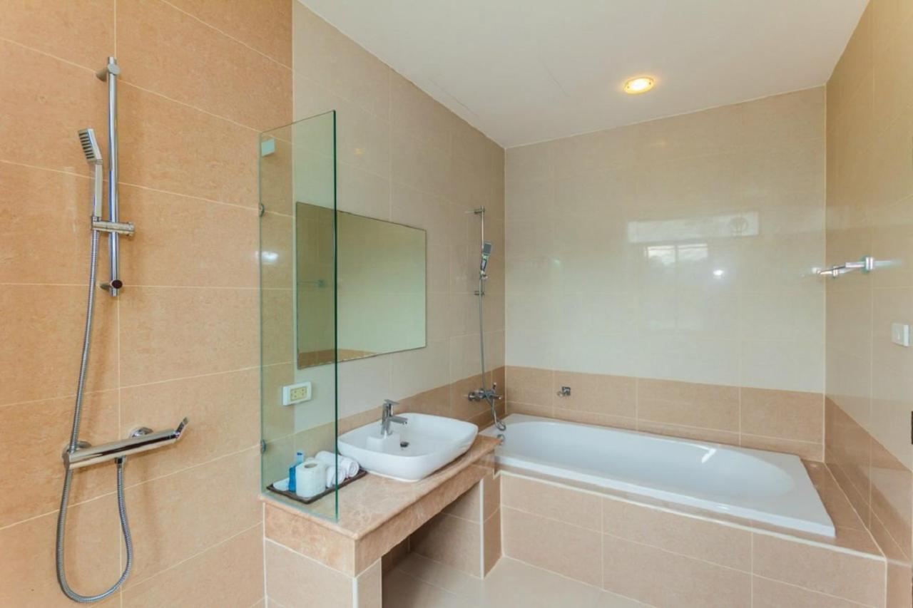 Genesis Villas Rawai 外观 照片